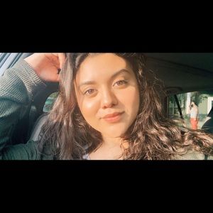 Meet your Posher, Celeste